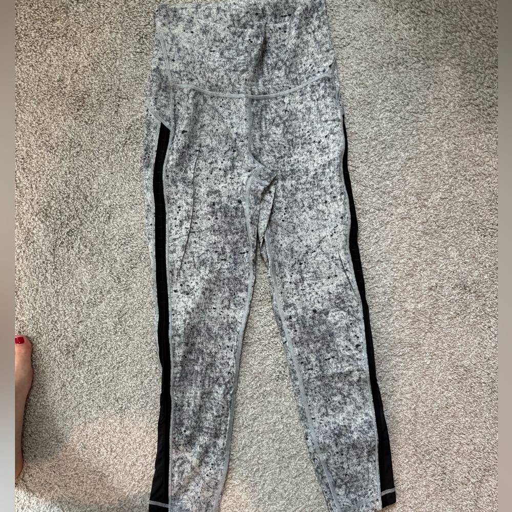 Lululemon Gray and Black Athletic Leggings